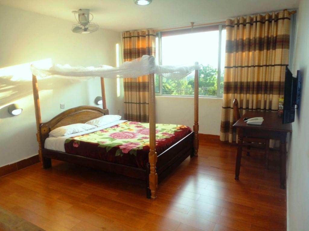 Entebbe Flights Motel Exterior foto